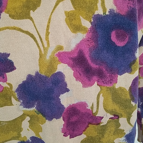 Colorful Floral Cardigan Med - Picture 7 of 13